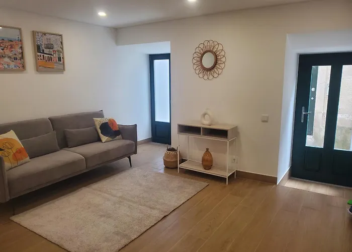 Charming Jasmin House *